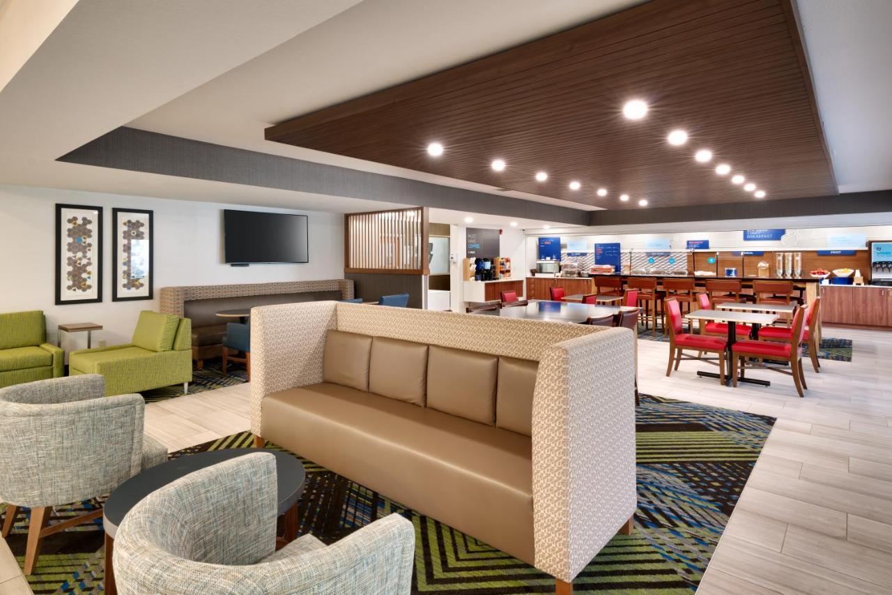 Holiday Inn Express Billings East By Ihg Exterior photo