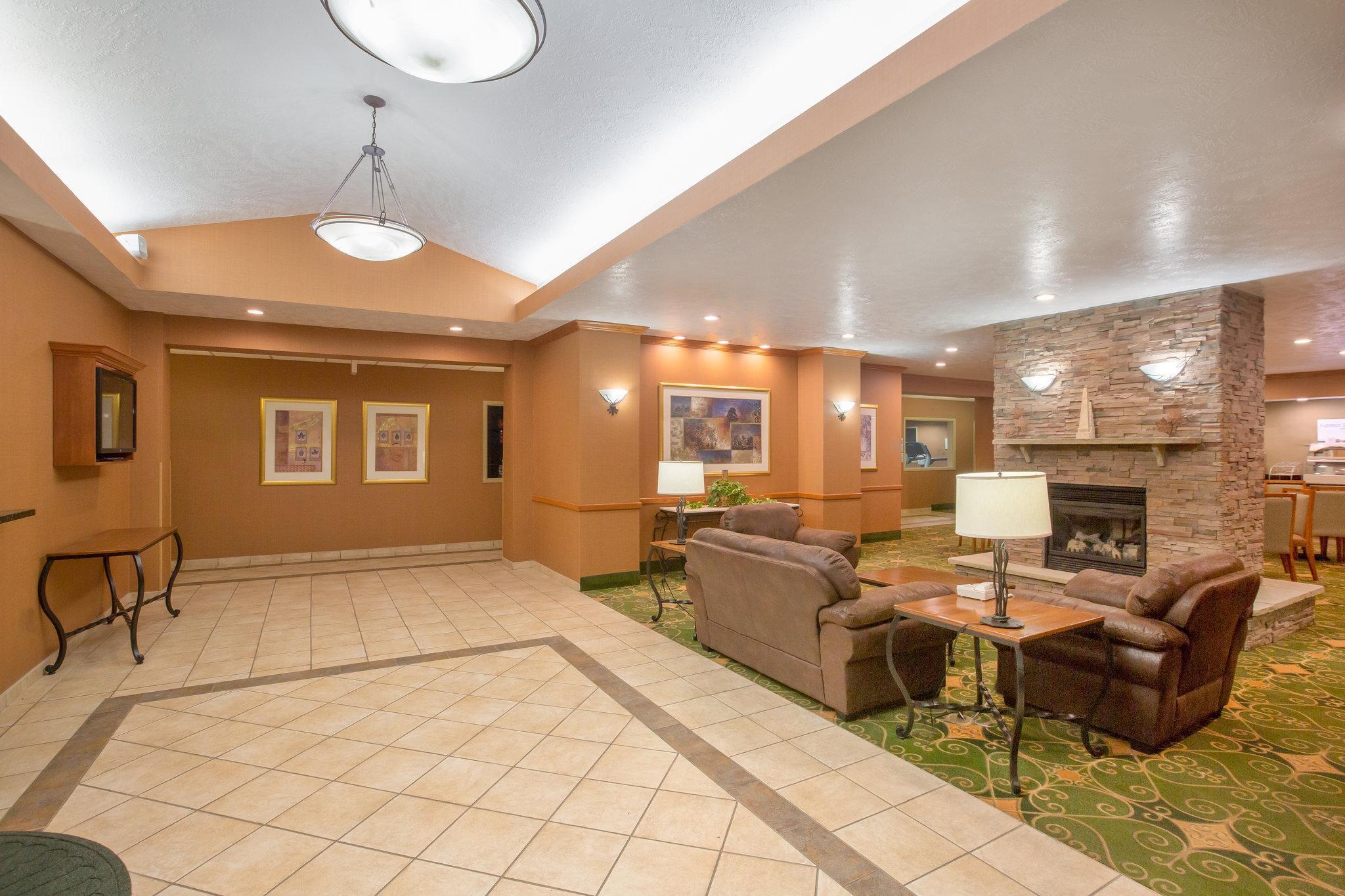 Holiday Inn Express Billings East By Ihg Exterior photo