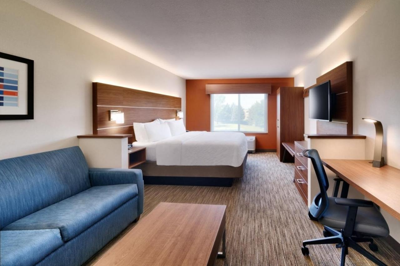Holiday Inn Express Billings East By Ihg Exterior photo