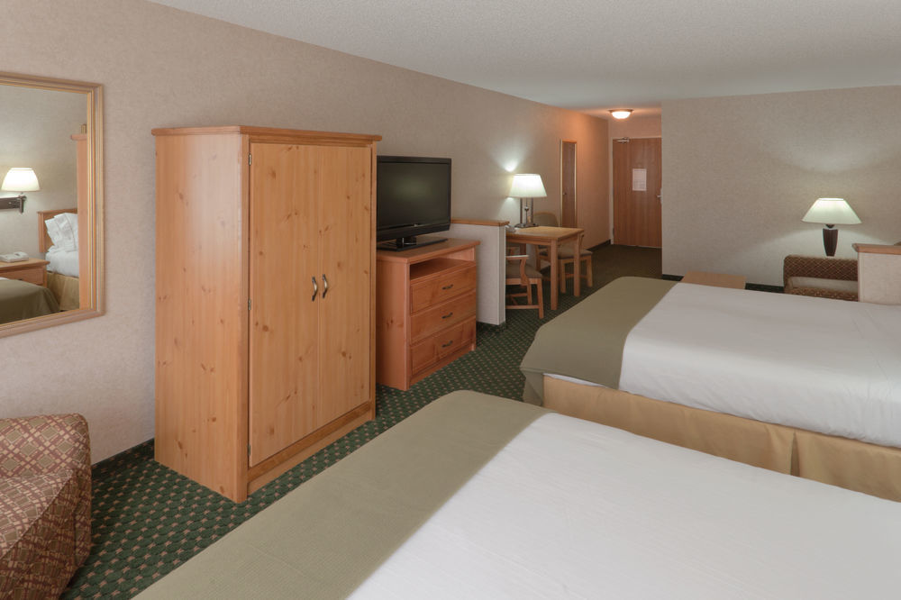 Holiday Inn Express Billings East By Ihg Room photo